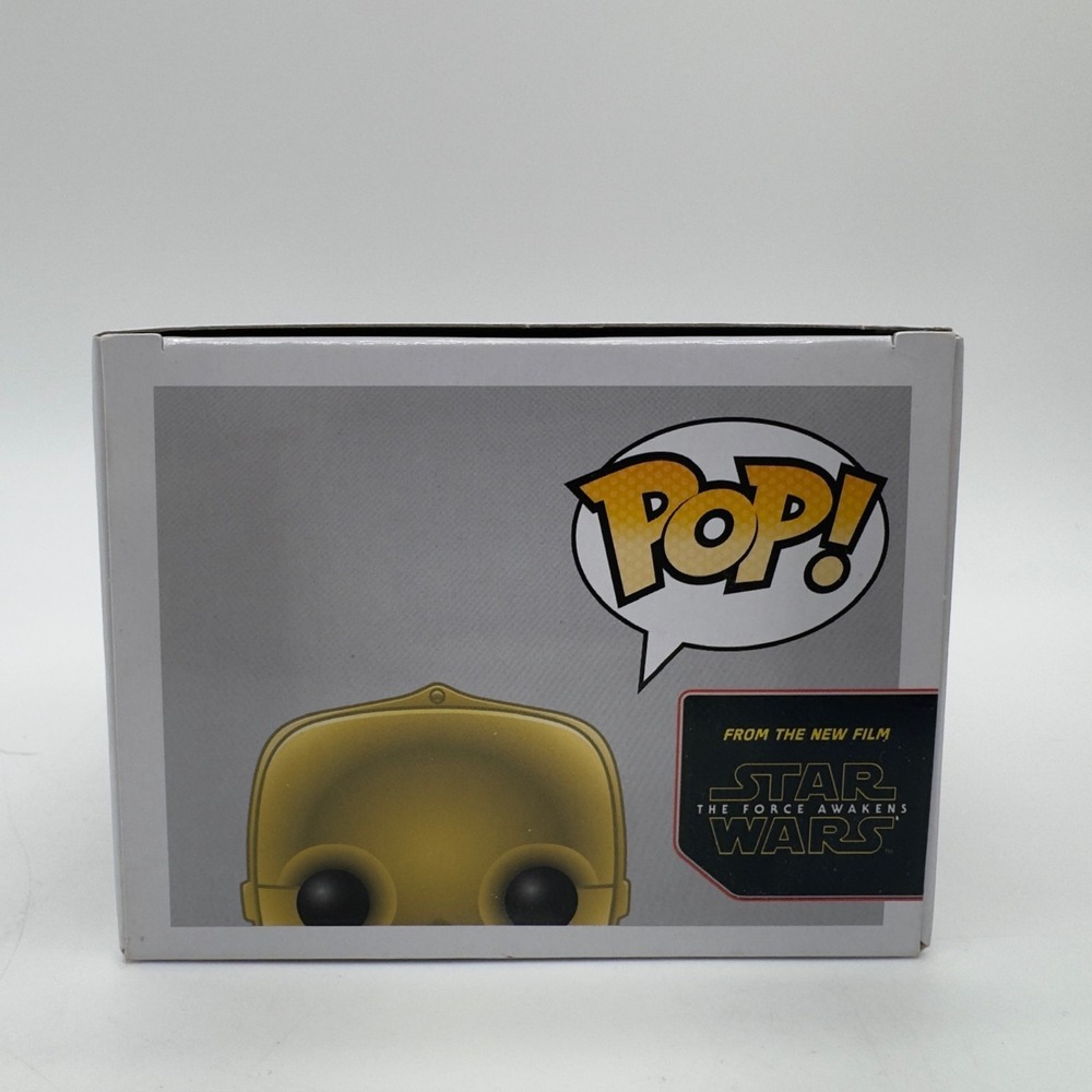 Funko Pop Star Wars C-3PO #64 The Force Awakens Sealed w/ Protector - Picture 10 of 11
